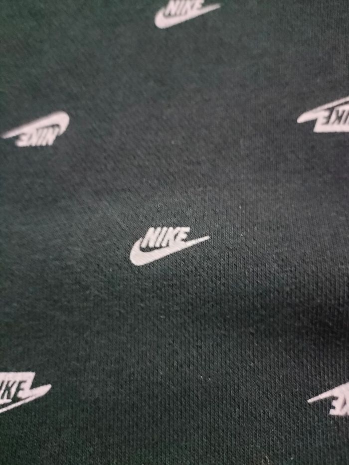 Pull Nike - photo numéro 4