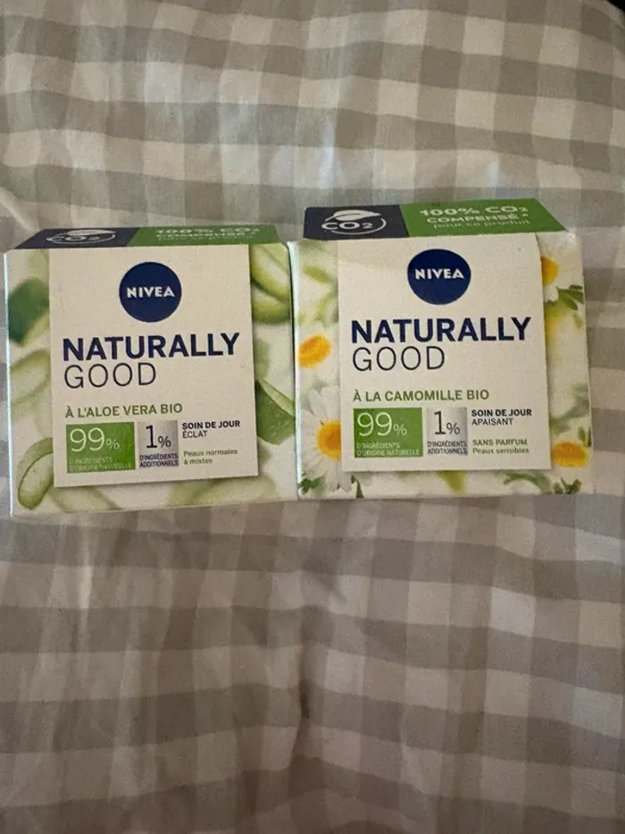 Lot de 2 crèmes nivea naturelle good