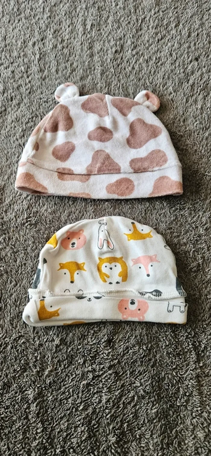 Lot 2 bonnets de naissance - photo numéro 2