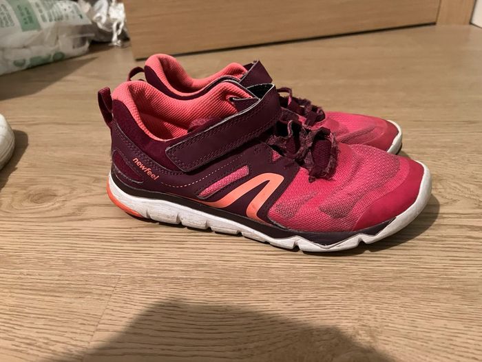 Vends lot de 2 baskets taille 38 état satisfaisant décathlon et philov - photo numéro 7