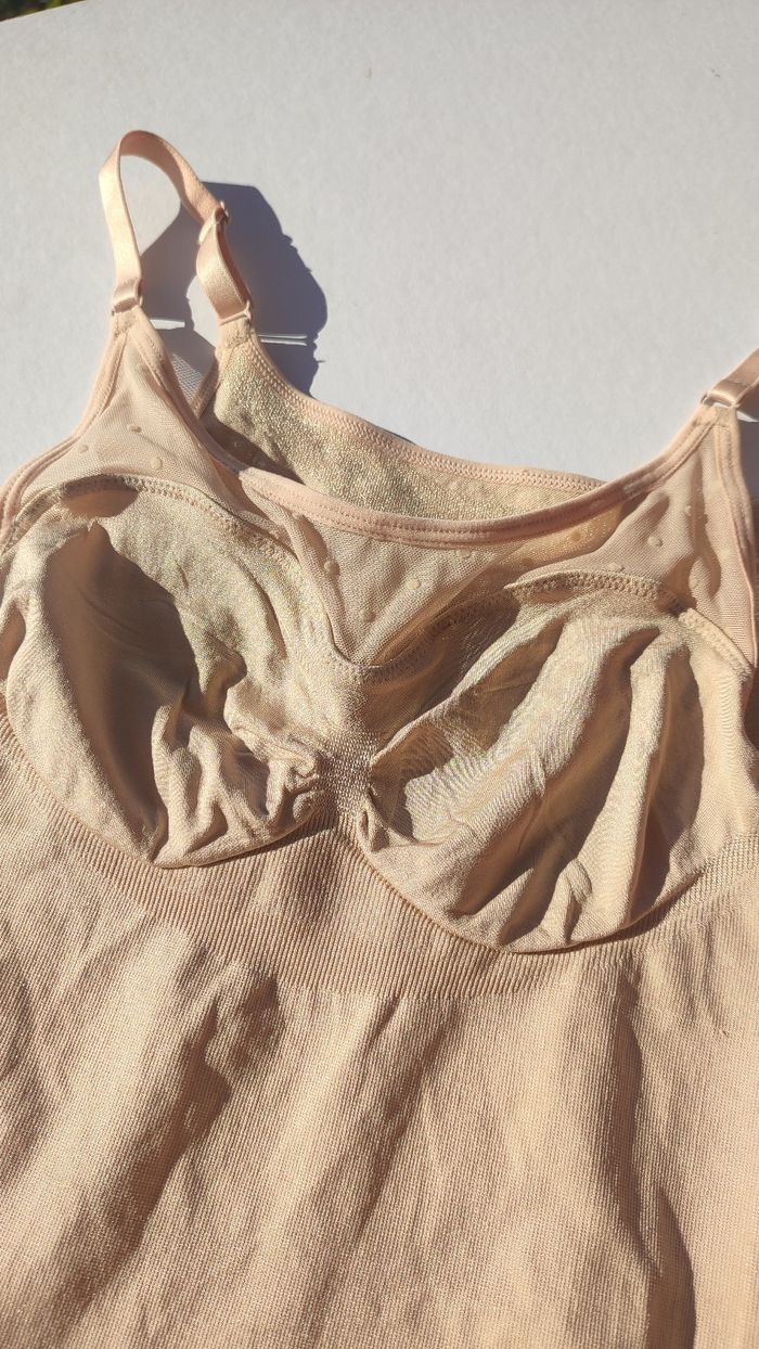 Débardeur gaine beige taille XS - photo numéro 4