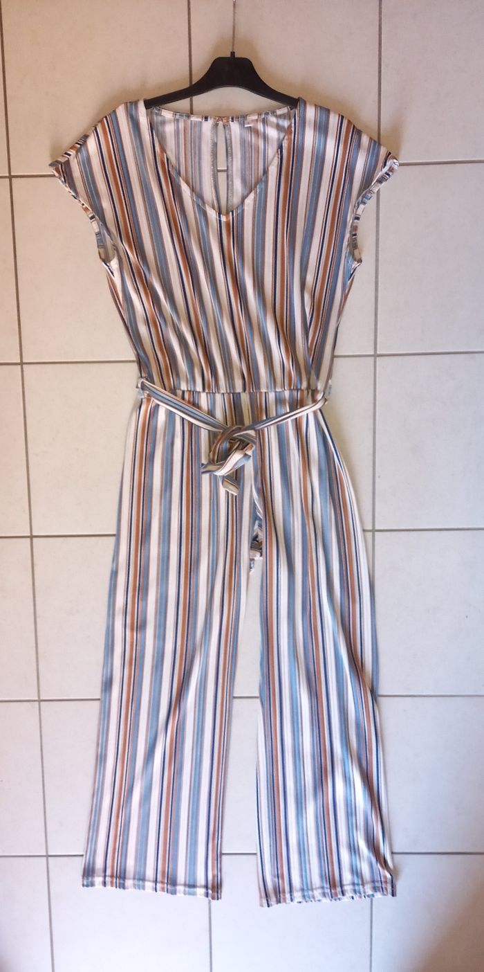 Combinaison matière fluide et légère Taille 2