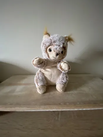 Peluche écureuil à rangement