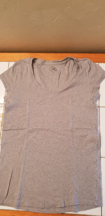 Tee shirt