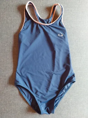 Maillot de bain 9/10 ans