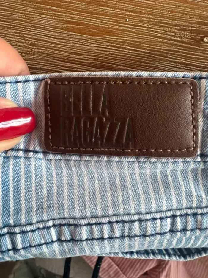 Short taille xs - photo numéro 6