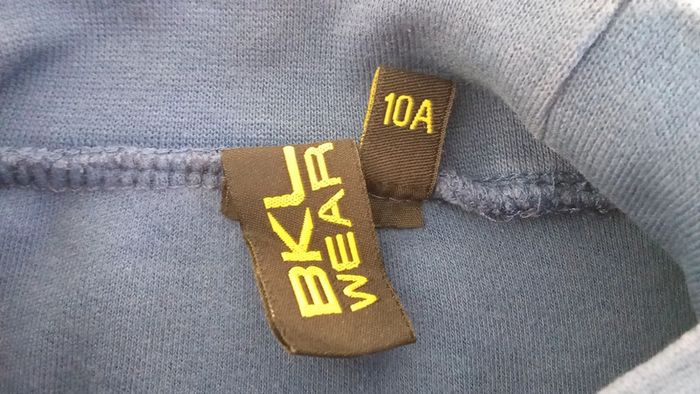 T-shirt col cheminée 10 ans - photo numéro 5
