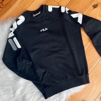 Pull fila état neuf