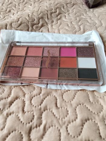 Coffret fard à paupières. Lovely pop