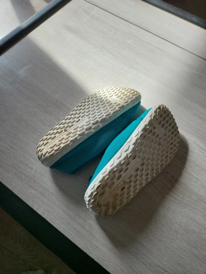 Chaussures taille 26/27 - photo numéro 3