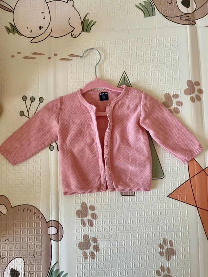 Gilet Kiabi taille 3 mois neuf sans étiquette - photo numéro 3