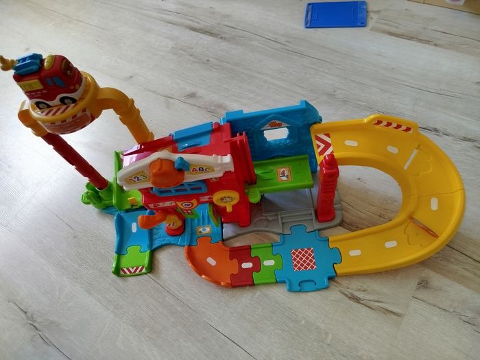 Mon premier garage tut tut bolide