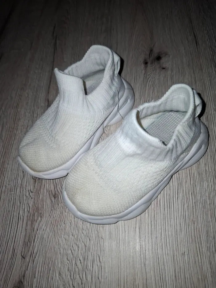 Basket chaussette fille P : 25