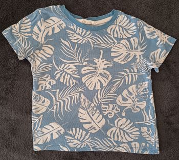 T Shirt Enfant Motifs Feuilles 🌿 - Taille 3-4 Ans / H&M