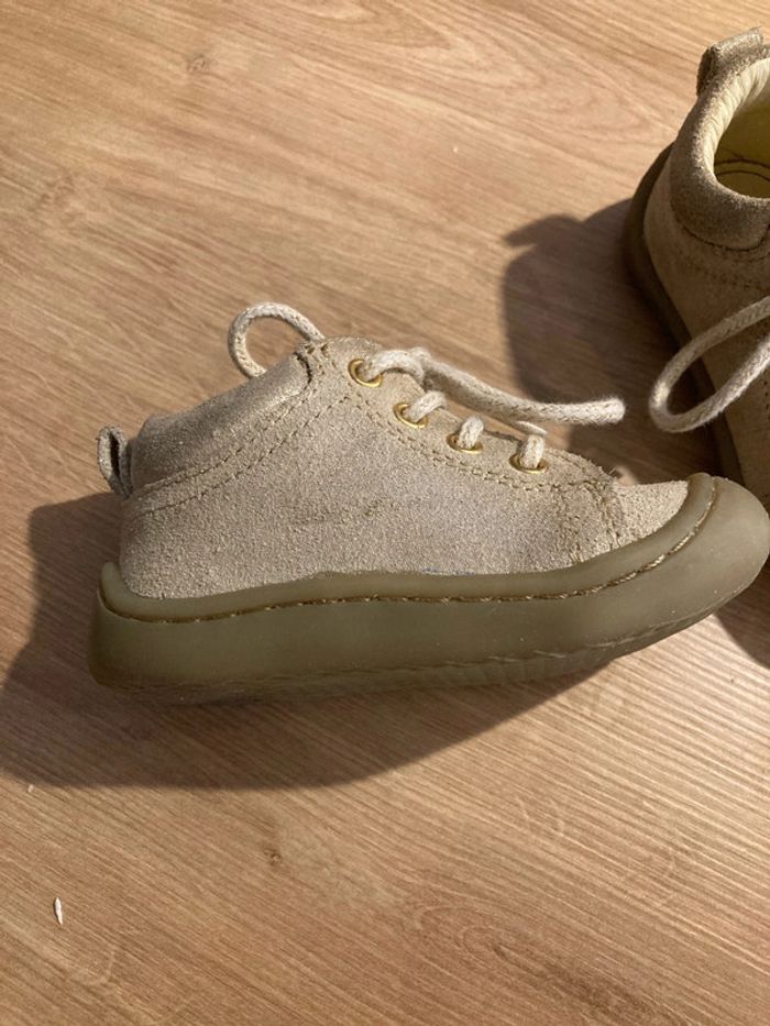 Chaussure de marche taille 19 - photo numéro 2