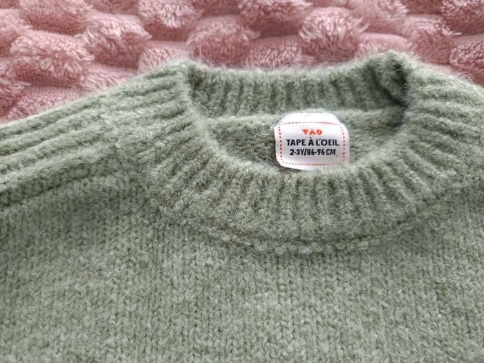 Pull tao neuf 2/3 ans - photo numéro 2