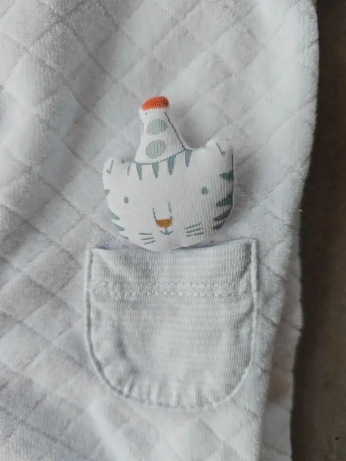 Pyjama 1 pièce petit chat - photo numéro 3