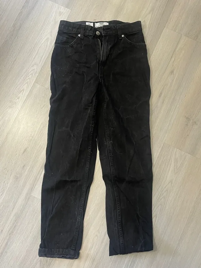 Jeans Mom Bershka noir