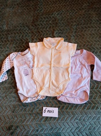 Lot de 3 bodies 6 mois