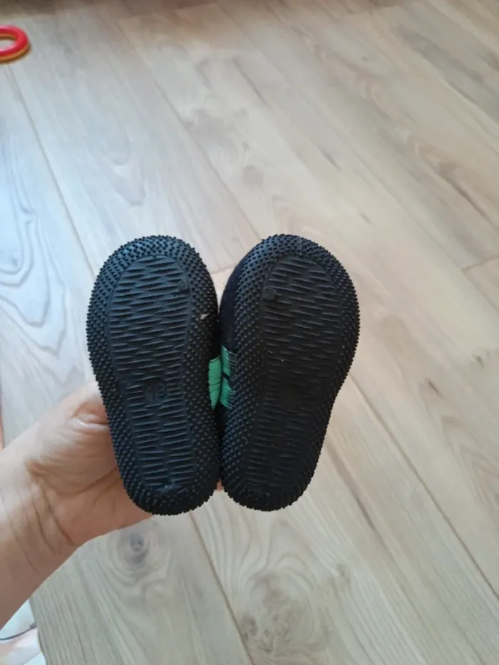 Chaussons bébé - photo numéro 4