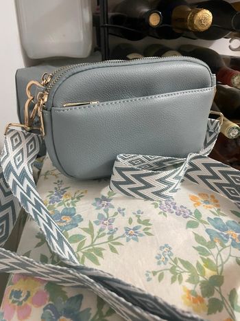 Sac bandoulière large en cuir PU bleu neuf