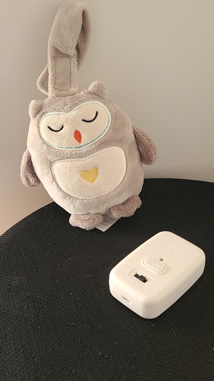Peluche Nomade Veilleuse Musicale Mini GroFriend Ollie la Chouette de Tommee Tippee - photo numéro 2