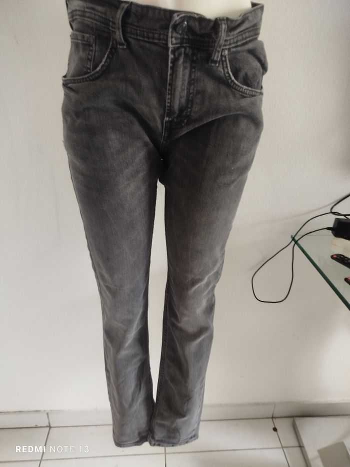 #kytie42homme. Jeans slim taille 42/44(33/34) - photo numéro 2
