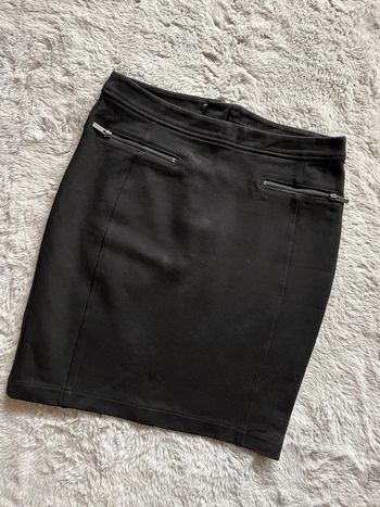 Jupe d’hiver noire Zara