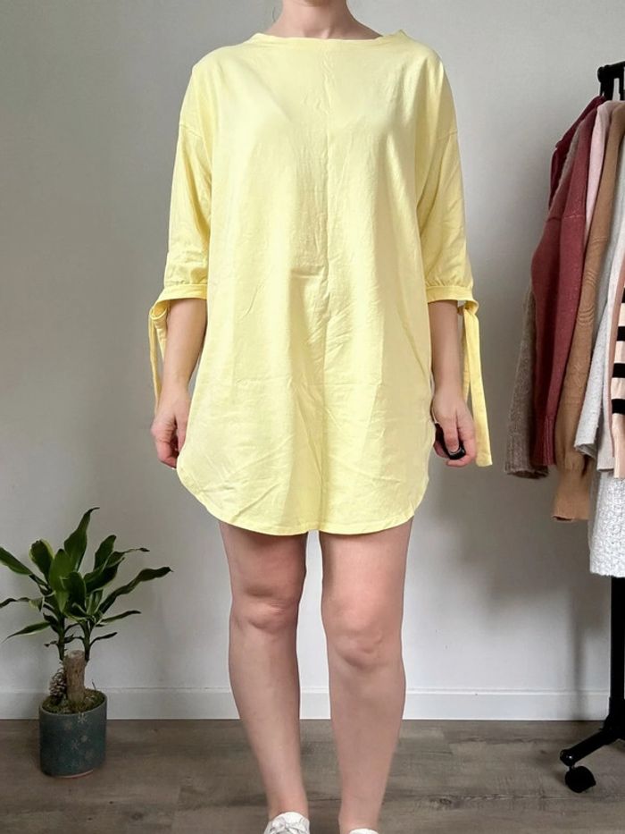 Robe tee-shirt jaune – Taille 38 – Très bon état - photo numéro 2