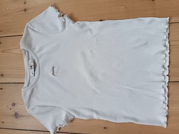 Haut blanc avec coeur