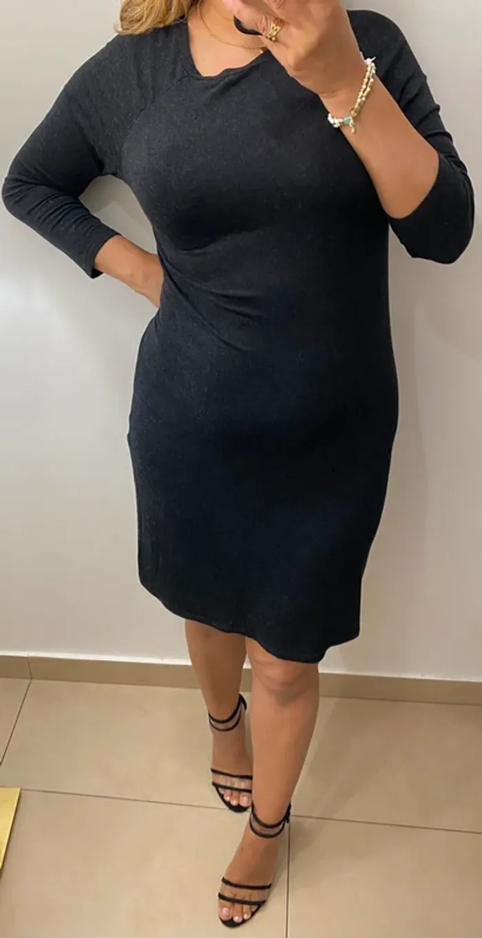 Superbe Robe Noire Ikks Taille 38 - photo numéro 2