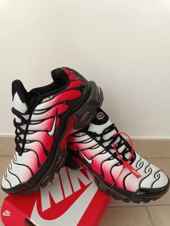 Nike Air Max Plus TN Black Red