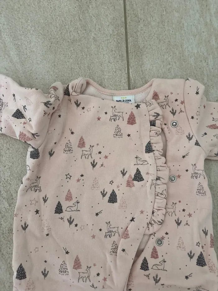 Vêtements bebe fille 3-4mois - photo numéro 3