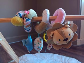 Spirale d'activités bébé- siège auto/ poussette- multicolor