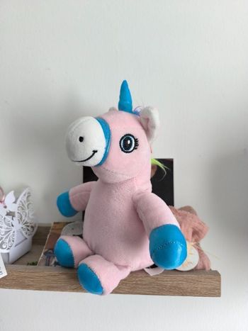 Peluche licorne