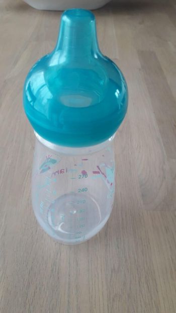 Biberon luc et Léa moulin roty  miam