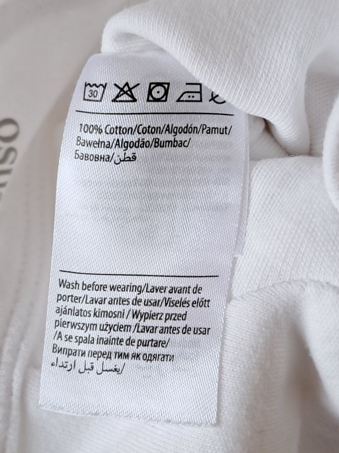 Lot de 2 bodies LM 0 mois - photo numéro 3