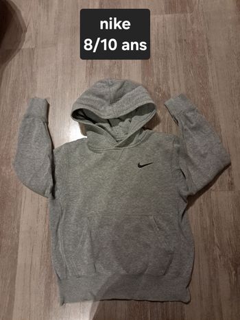 Sweat nike 8/10 ans