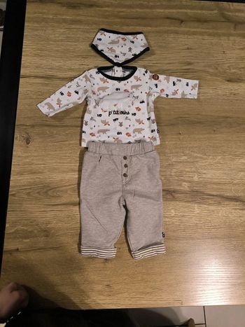 Ensemble vêtements bébé