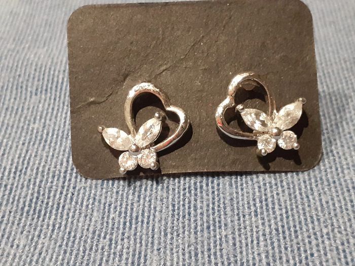 Boucle d'oreille en acier inoxydable cœur et papillon en zircon