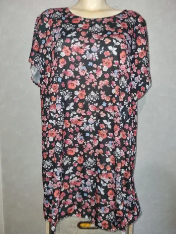 Tee-shirt manches courtes taille 44