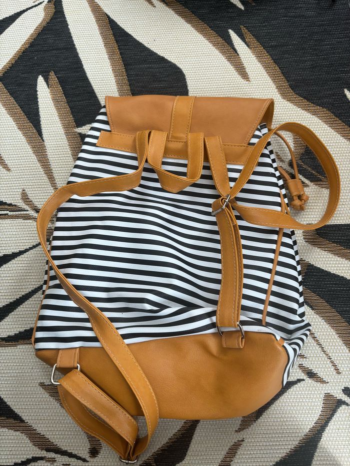 Sac à dos - photo numéro 2