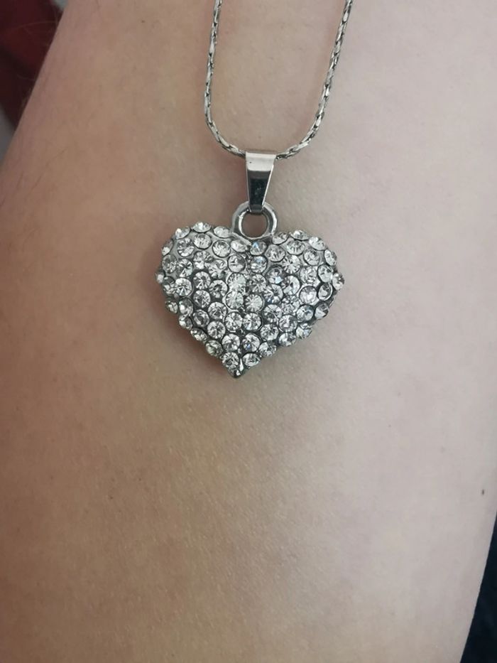 Collier cœur brillant