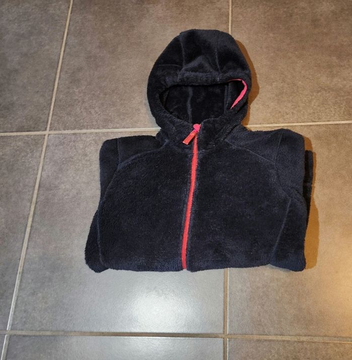 Veste polaire Queshua taille 12 ans - photo numéro 4