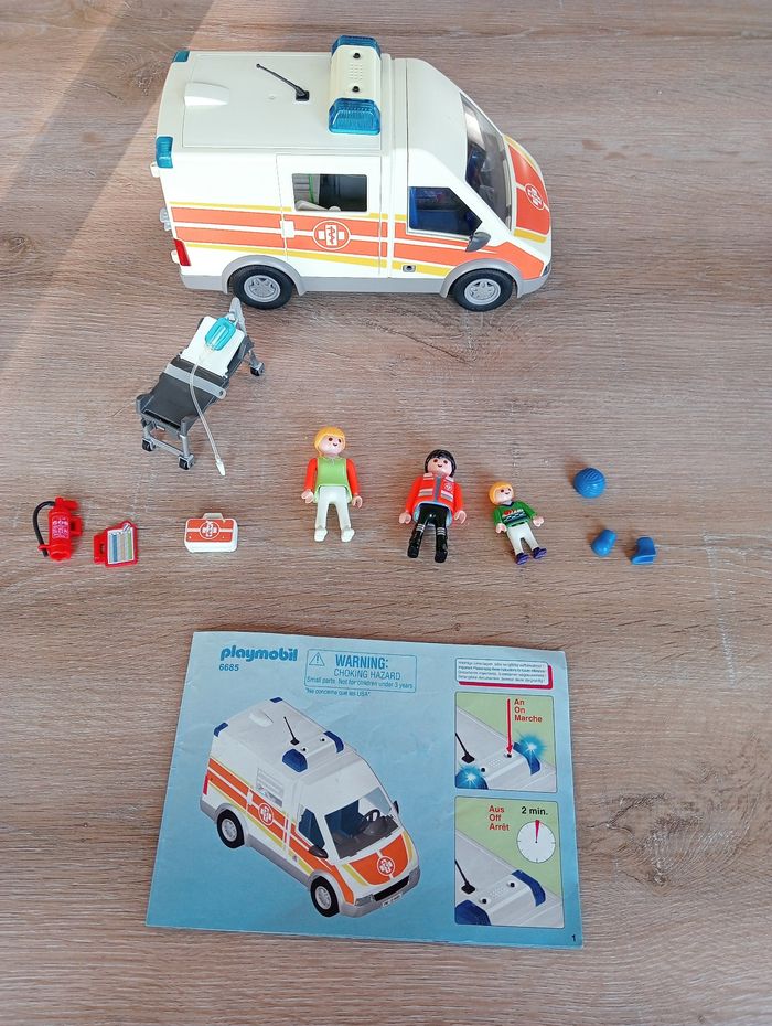 Playmobil 6685 Ambulance