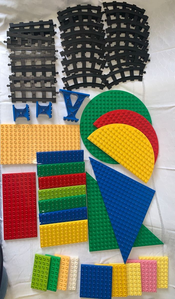 LEGO DUPLO en grande quantité - photo numéro 5