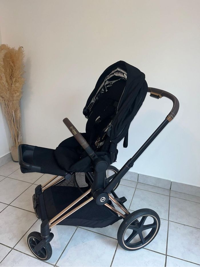 Poussette Cybex e-Priam  + cosy Cloud Z + accessoires - photo numéro 4