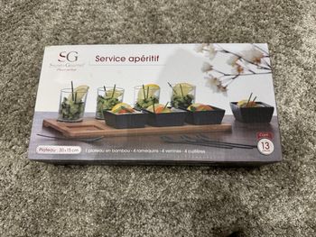Service apéritif neuf