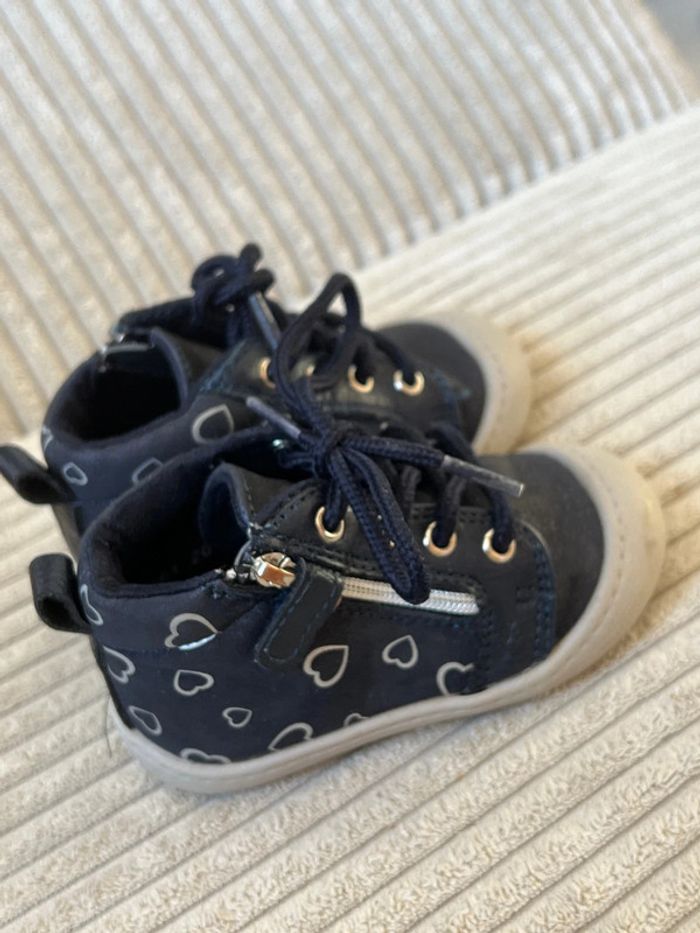 Chaussure 18