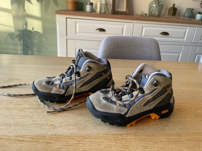 Chaussures randonnée taille 27 - photo numéro 3